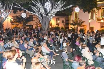 Concierto de Nia Correia en San Juan/Francisco Javier Santana e Ildefonso Rodríguez.